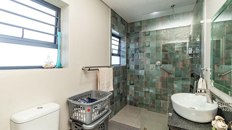 3 Bedroom Property for Sale in Outeniqua Strand Western Cape